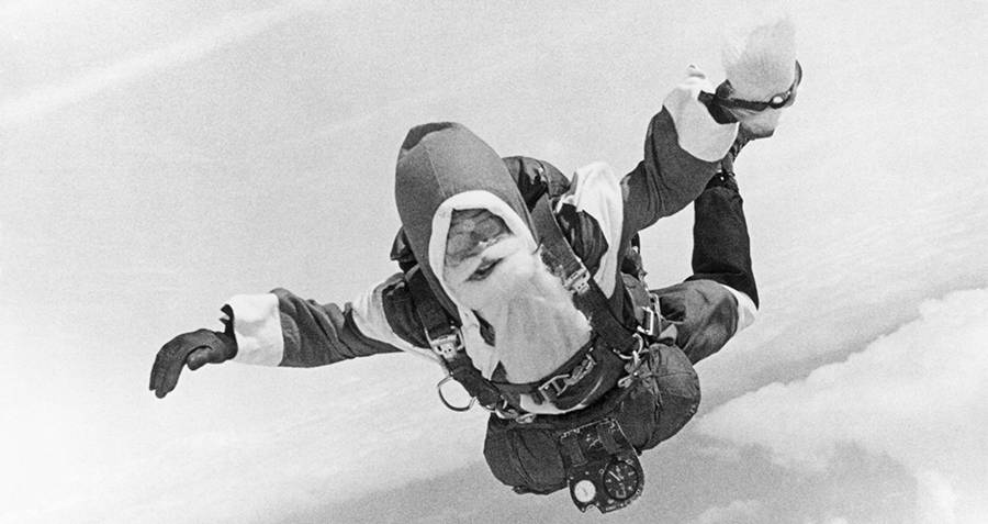 Santa Skydiving