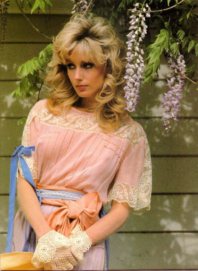 22 Gorgeous Portrait Photos Of Morgan Fairchild In The 1980s Vintage 