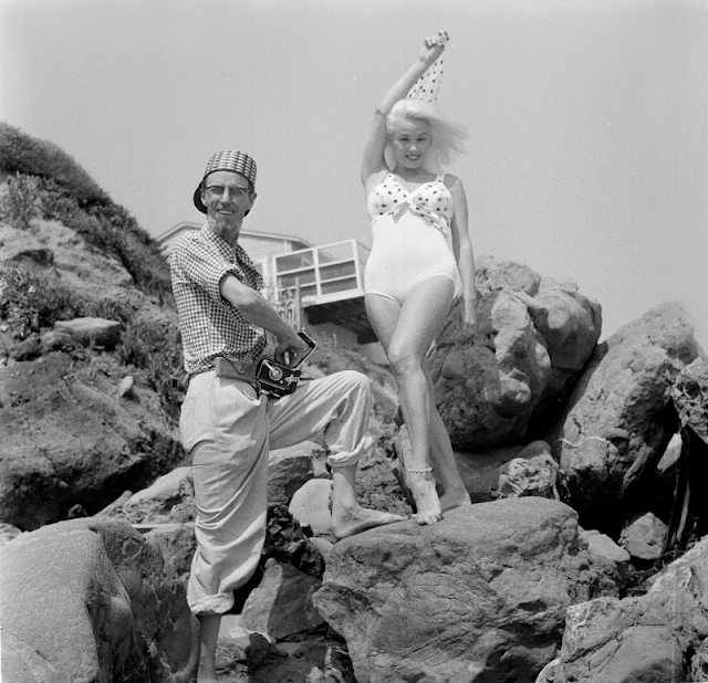 Stunning Pics of Mamie Van Doren in Polka-Dot Outfits in the 1950s ...
